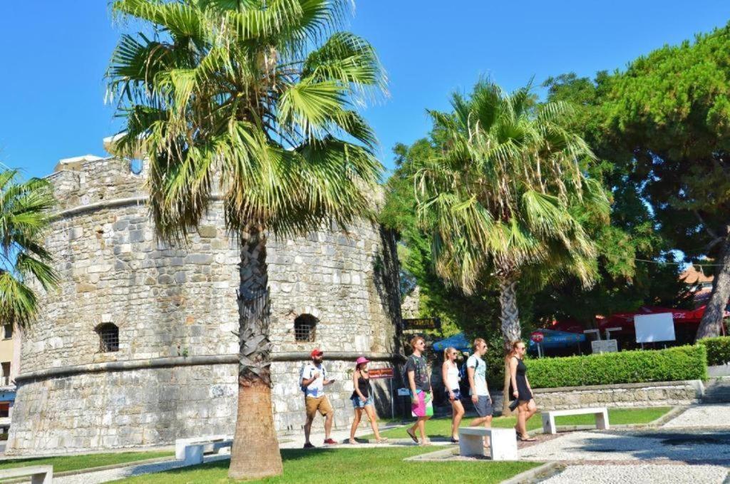 Casa Del Mar